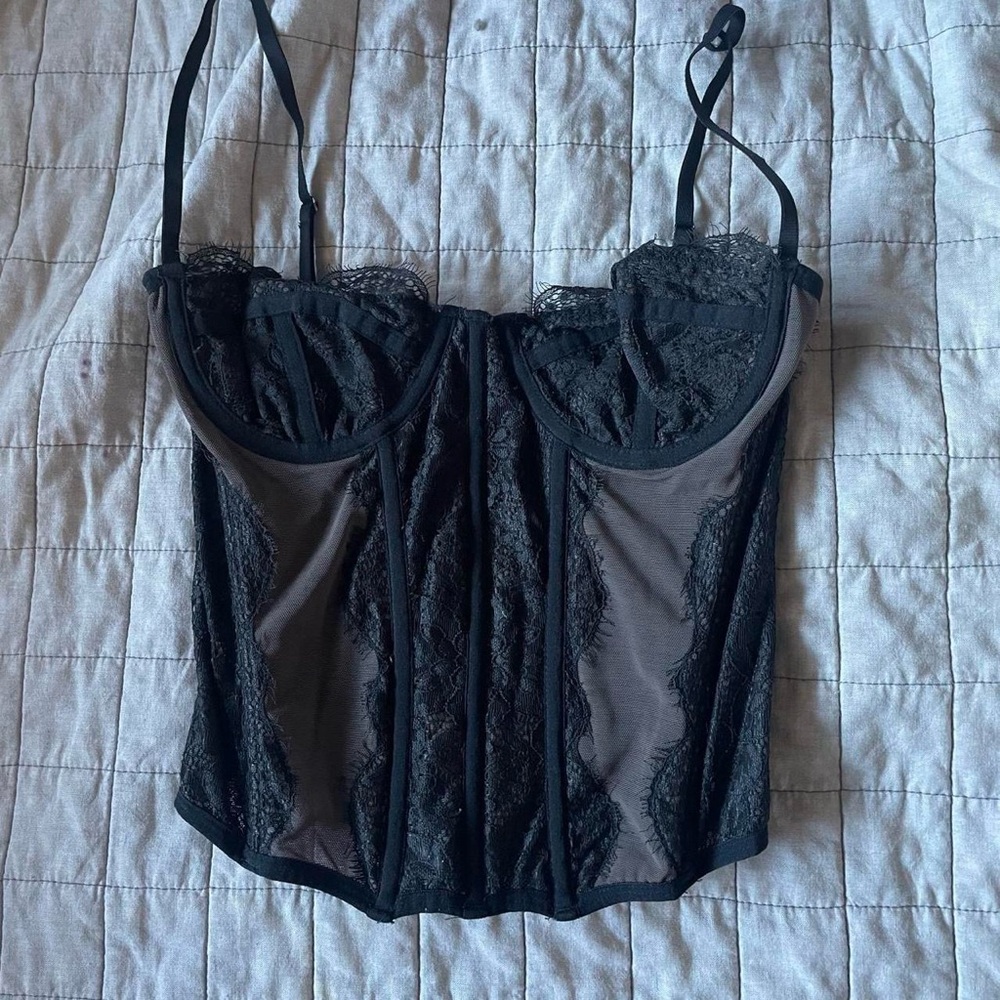urban outfitters corset top